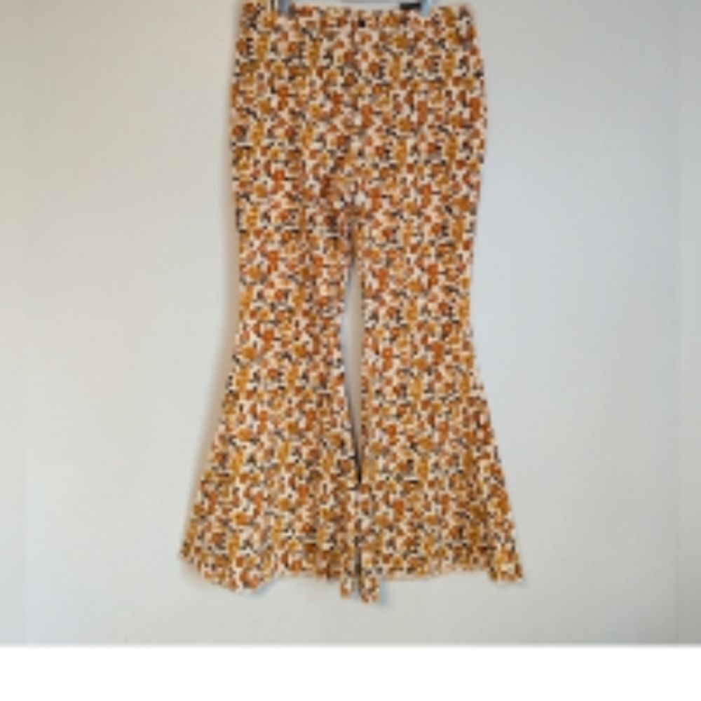 Versona Bell Bottom Flare Corduroy Floral Raw Hem Cotton Spandex Size 14 Modern